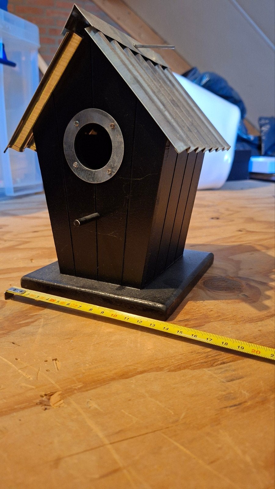 Decoratief vogelhuisje met metalen dak, Ophalen of Verzenden, Gebruikt