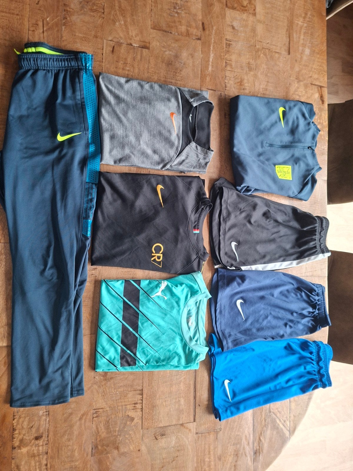 MOET NU WEG!!, Nike, Puma, Fitness, Verzenden, Zwart