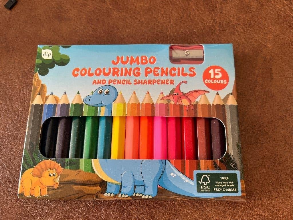 15 Jumbo pencils and sharpener, Hobby en Vrije tijd, Tekenen, Ophalen, Nieuw, Potlood of Stift