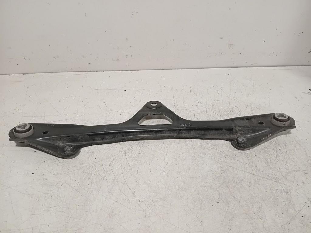Steun diversen Mercedes-Benz C-Klasse, Onderdelen@venauto.nl, Van der Ven Autorecycling B.V., Gebruikt, Ettenseweg 76, 4706 PB Roosendaal, The Netherlands