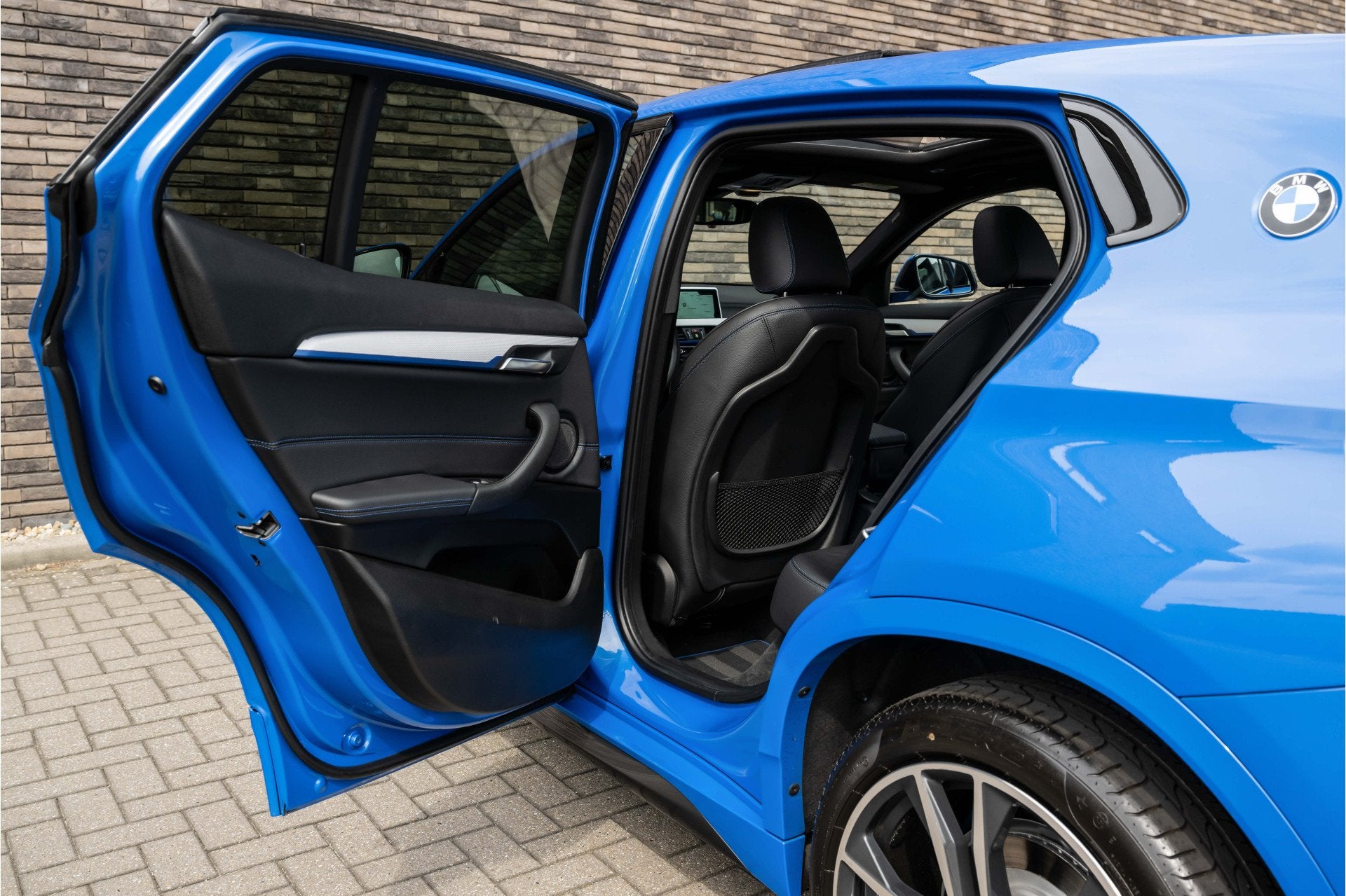 Foto 29 van BMW X2 2.0i xDrive | M-Sport | Navigatie | Panorama | Leder