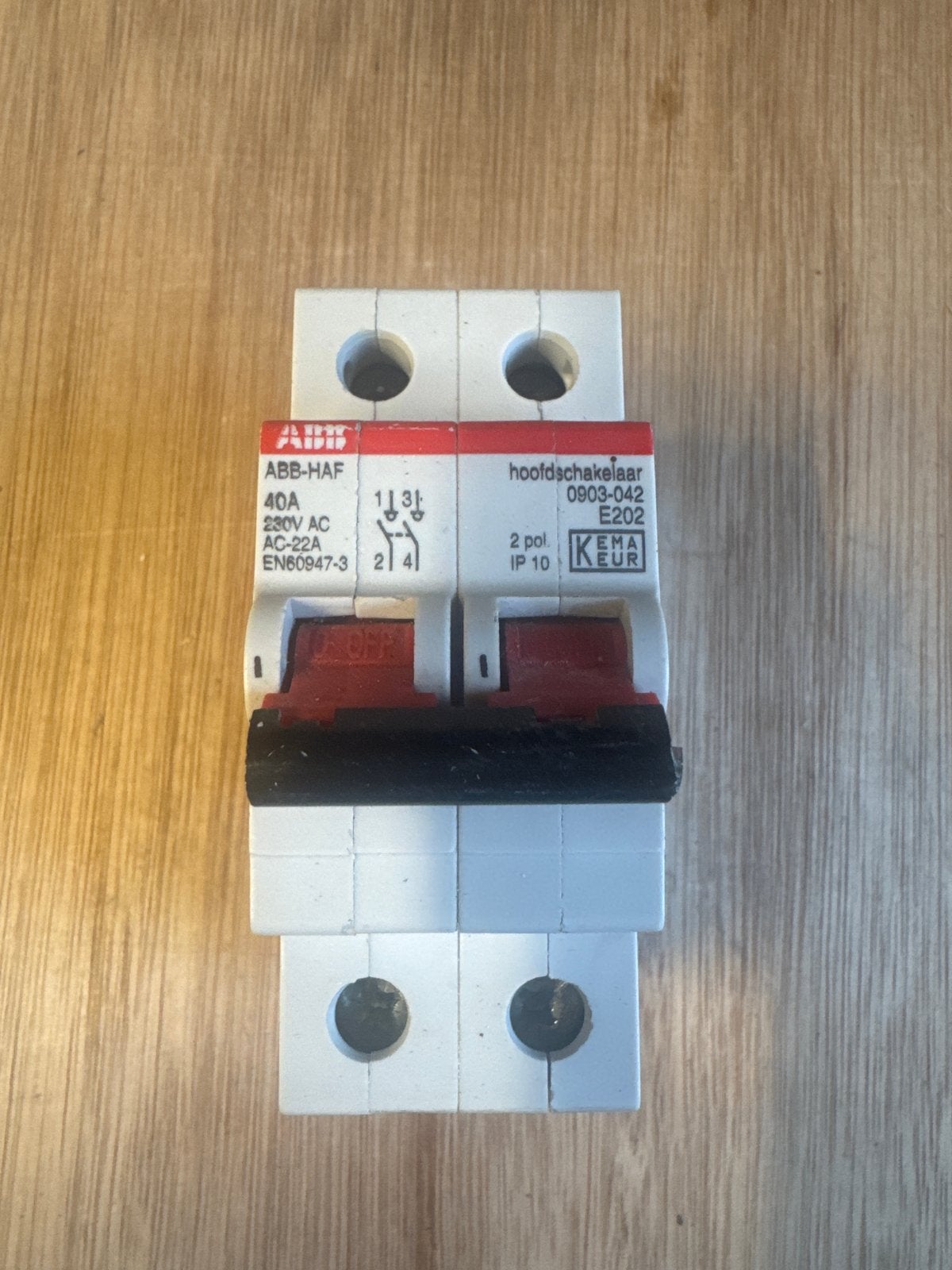 ABB-HAF Hoofdschakelaar 40A 230V AC - Nette Staat, Ophalen of Verzenden, Gebruikt, ABB, Schakelaar