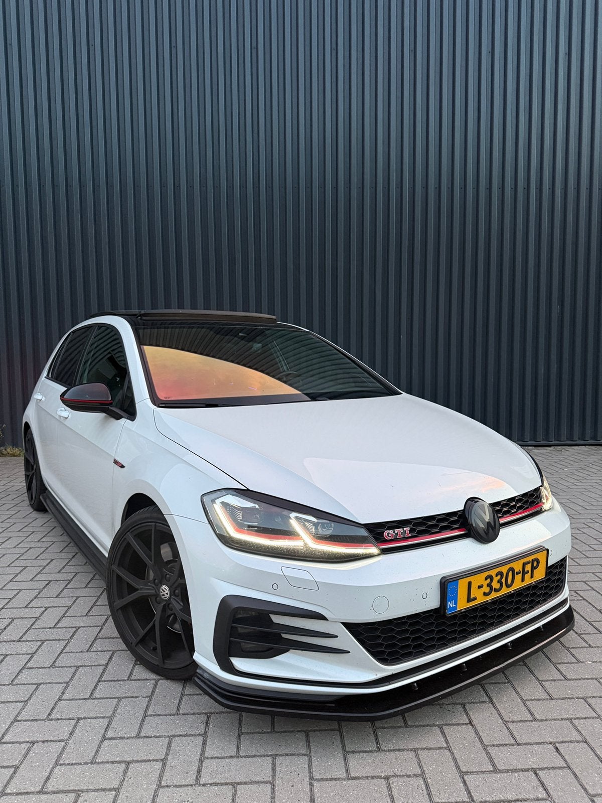 Volkswagen Golf 2.0 TSI 245pk 7-DSG 5D 2017 Wit, Ophalen of Verzenden, Zo goed als nieuw
