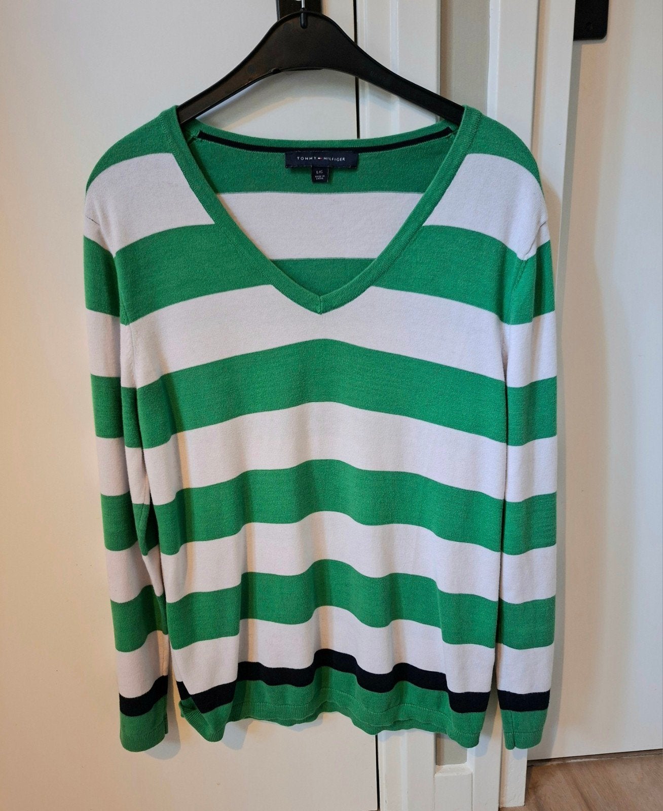 Mooie, sportieve trui van Tommy Hilfiger, Kleding | Dames, Truien en Vesten, Meerkleurig, Maat 42/44 (L), Ophalen of Verzenden