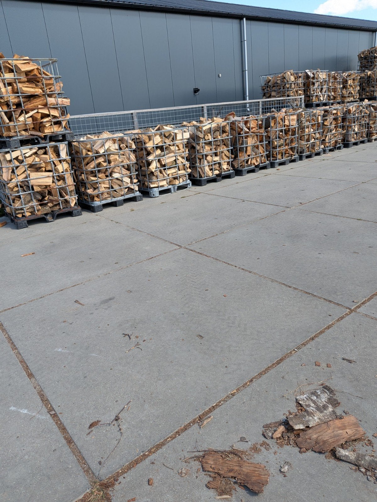 MIX EIKEN ESSEN BERKEN BEUKEN DROOG ROND 15% €120 PER KUUB, 6 m³ of meer, Ophalen, Eikenhout, Blokken