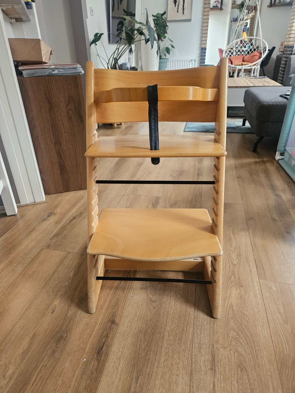 Stokke Tripp Trapp - hout, Ophalen, Gebruikt, Meegroeistoel, Gordel(s)
