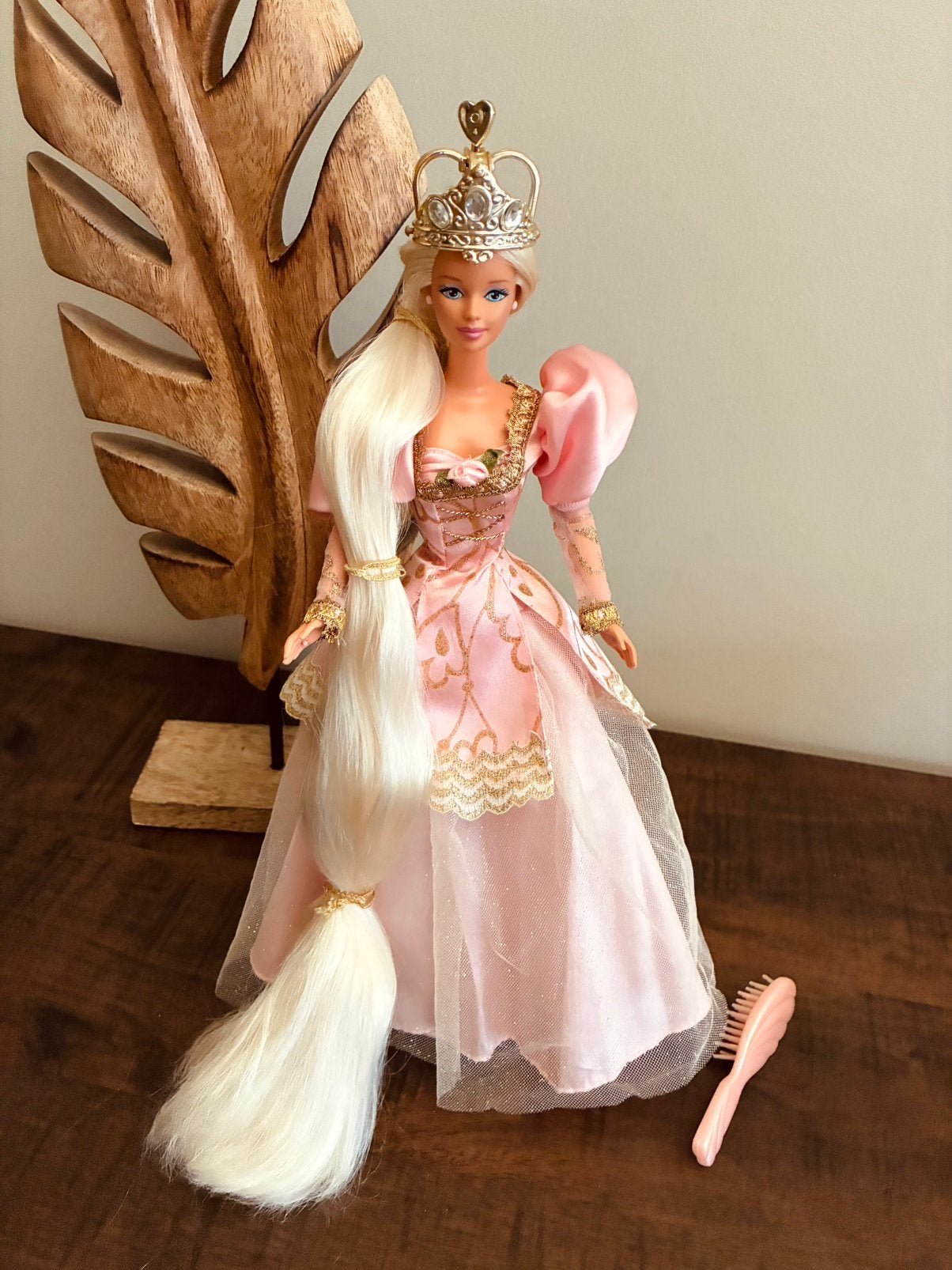Rapunzel Barbie uit 1997, Kinderen en Baby's, Ophalen of Verzenden, Zo goed als nieuw, Barbie