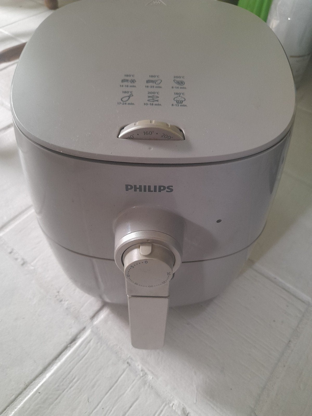 Philips Airfryer Essential HD9216/80 - Zo goed als nieuw, Ophalen of Verzenden, Zo goed als nieuw, Airfryer, 750 t/m 999 gram