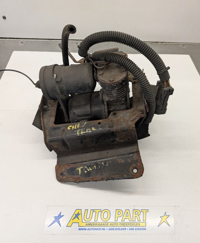 Chevrolet Transsport compressor niveauregeling 2000-2005, Gebruikt, Info@gm.com, Ophalen of Verzenden, P.O. BOX 33170 Detroit, MI 48232-5170