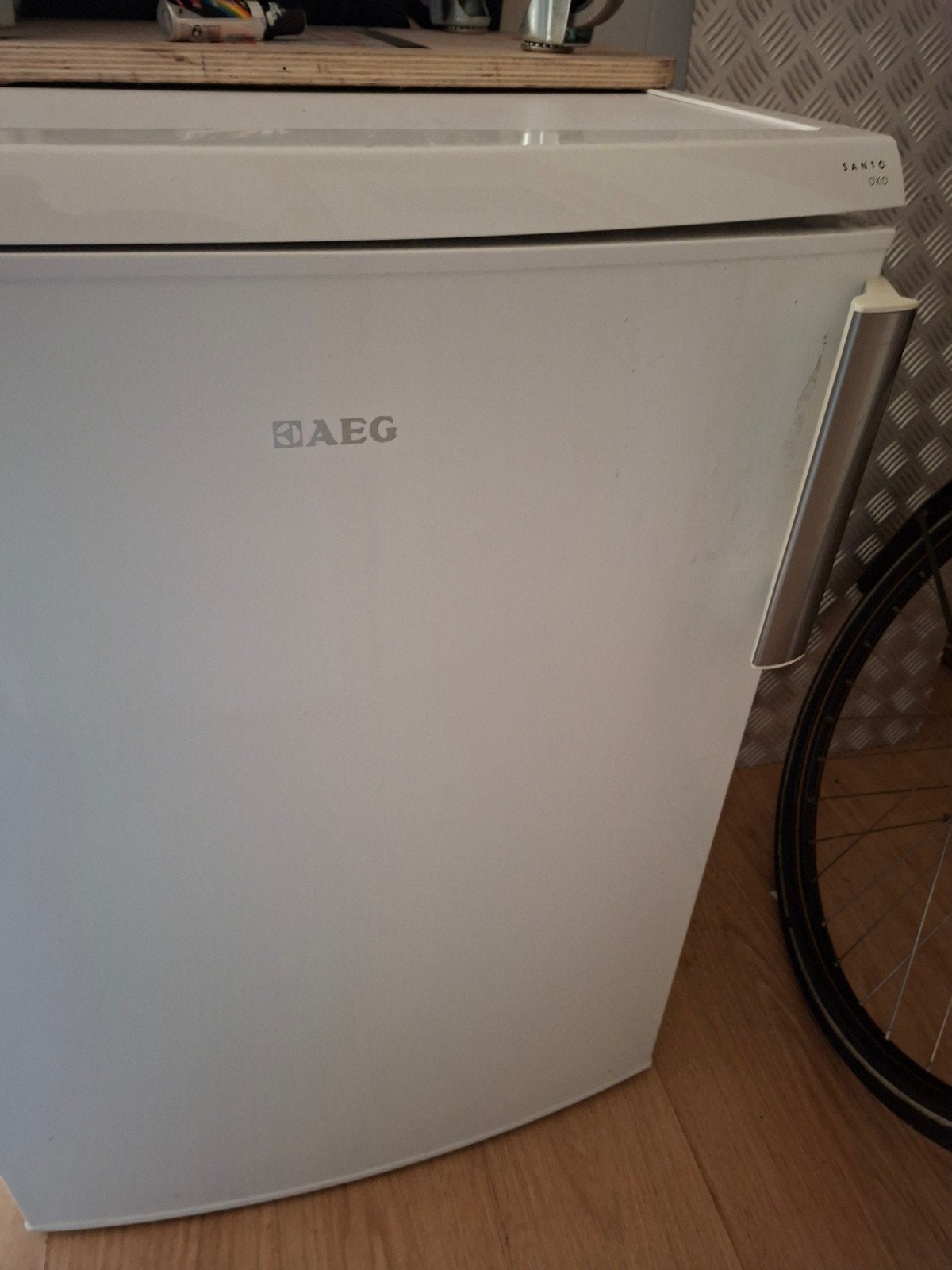 AEG Santo Oko koelkast 2 keer gebruikt., Ophalen, Minder dan 85 cm, Minder dan 60 cm, Zo goed als nieuw