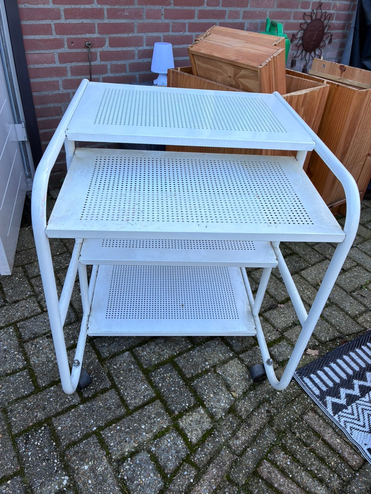 Gratis computer meubel metaal, Ophalen, Zo goed als nieuw, Metaal, 70 tot 120 cm