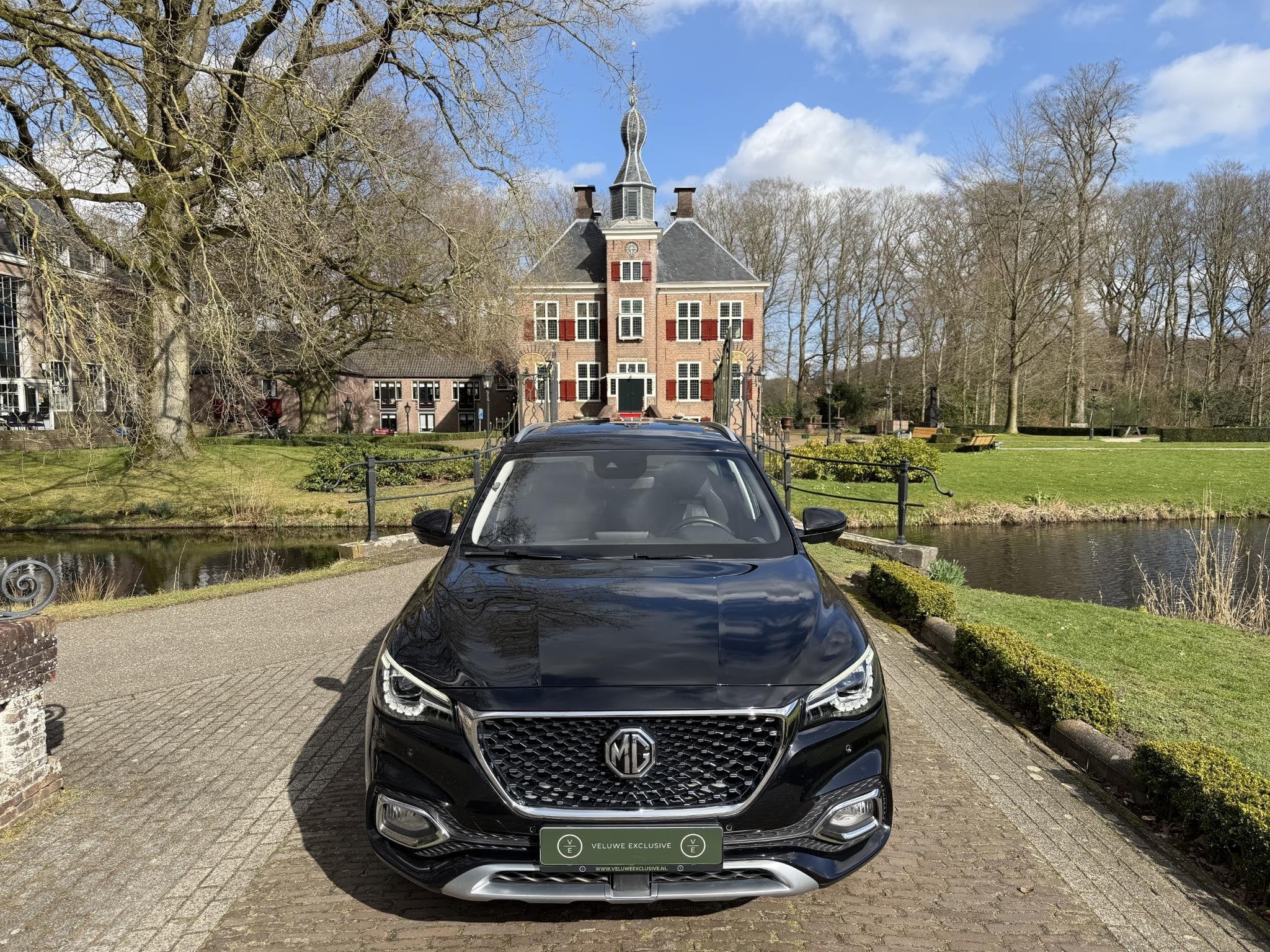 MG EHS 1.5 TGDI Luxury PHEV | Pano | Leder | 360 Camera |, Auto's, MG, Gebruikt, 4 cilinders, 258 pk, Zwart