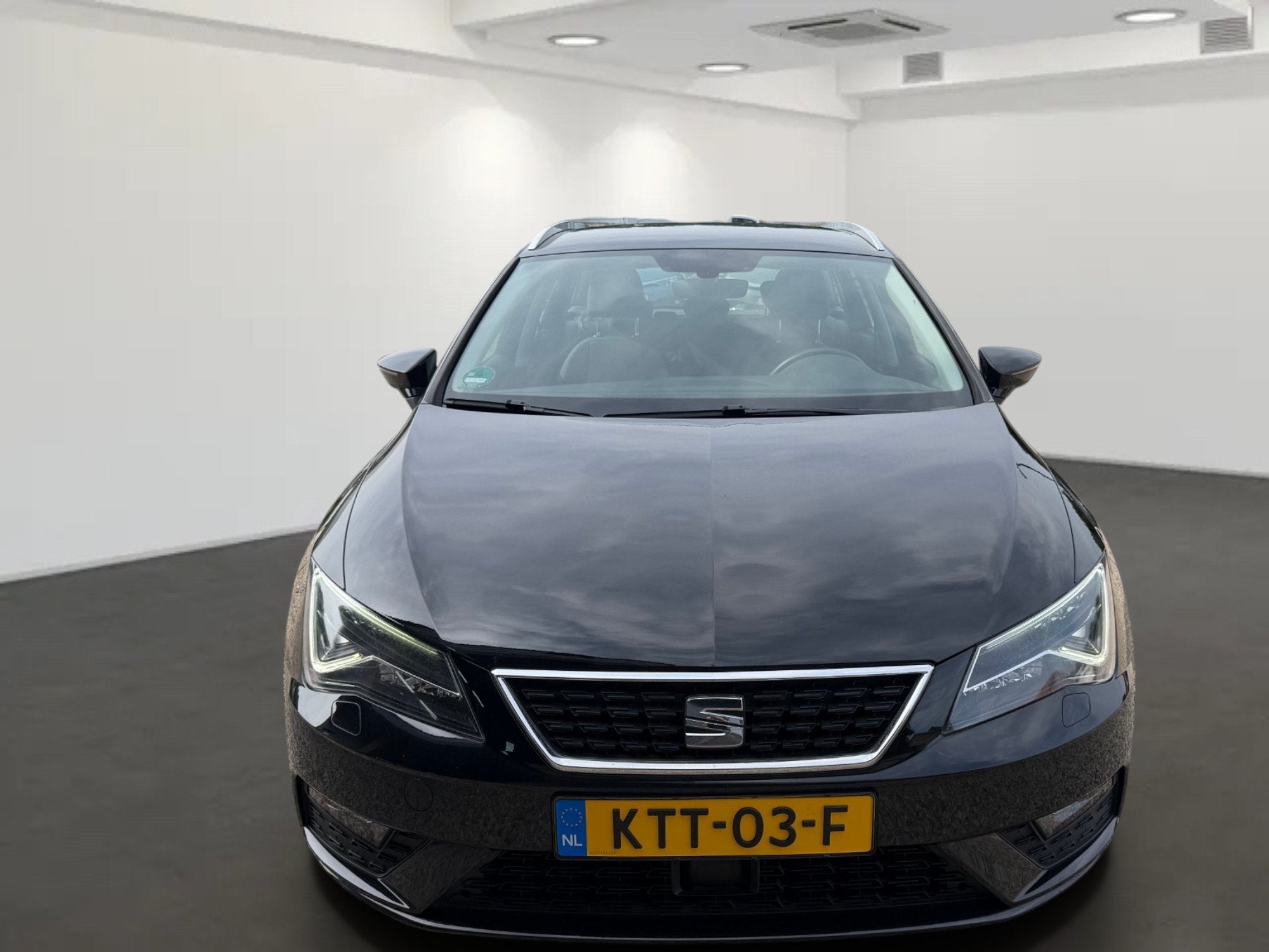 SEAT Leon ST 1.0 EcoTSI Style, Auto's, Stof, Gebruikt, Euro 6, Leon