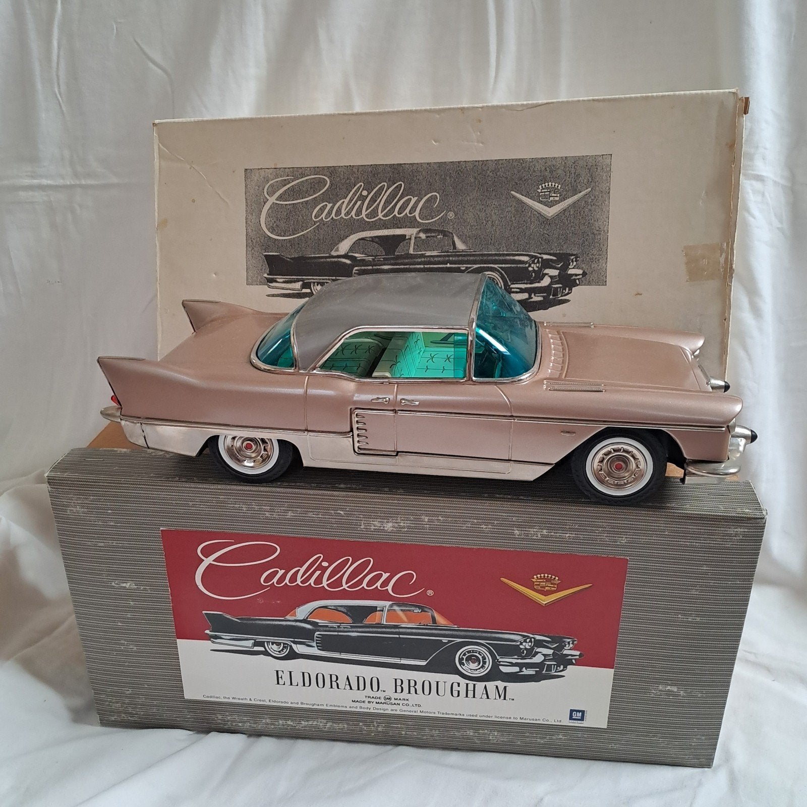 38cm Cadillac Eldorado Brougham 1957 2-door hardtop, Ophalen of Verzenden, Zo goed als nieuw, Auto
