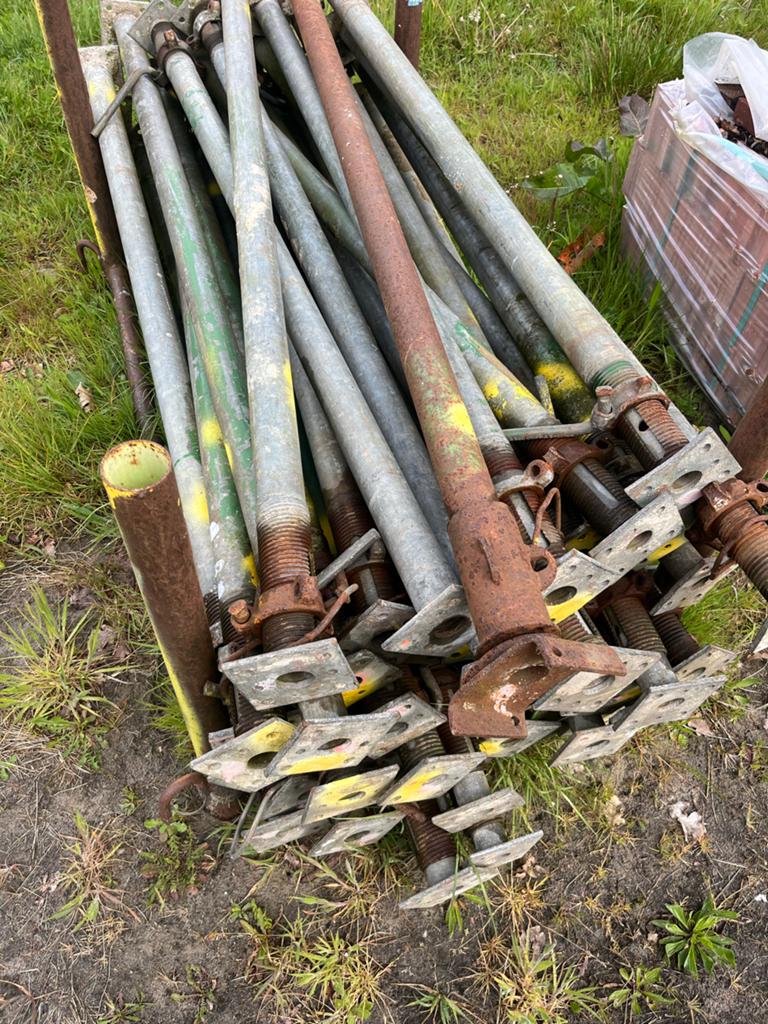 Schroefstempels voor bouw en renovatie, Ophalen, Gebruikt, Overige typen, 2 tot 5 meter