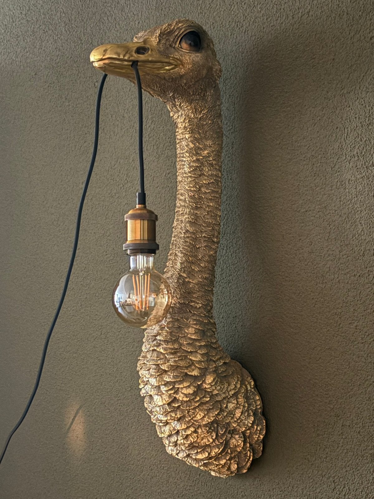 Gouden Struisvogel Wandlamp - Uniek Design, Ophalen, Kunststof, Zo goed als nieuw, Goud