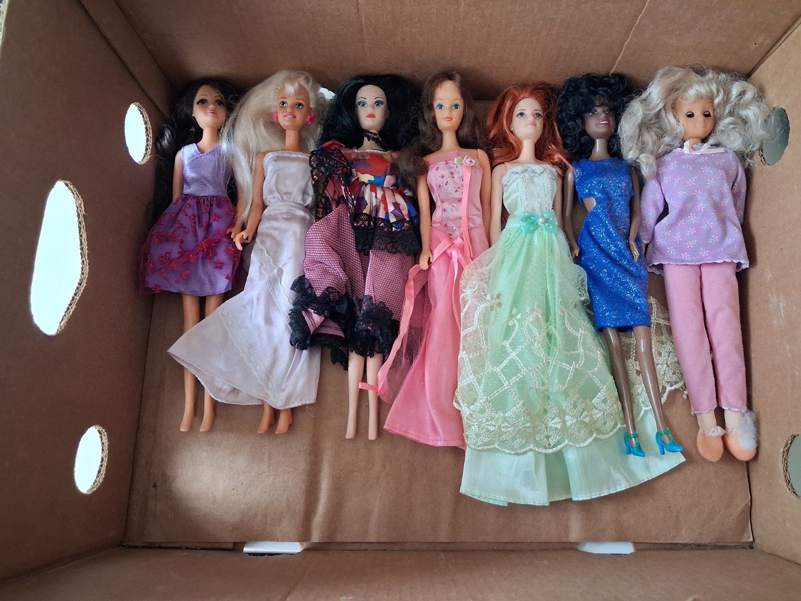 Verschillende Barbies, Kinderen en Baby's, Ophalen, Zo goed als nieuw, Barbie