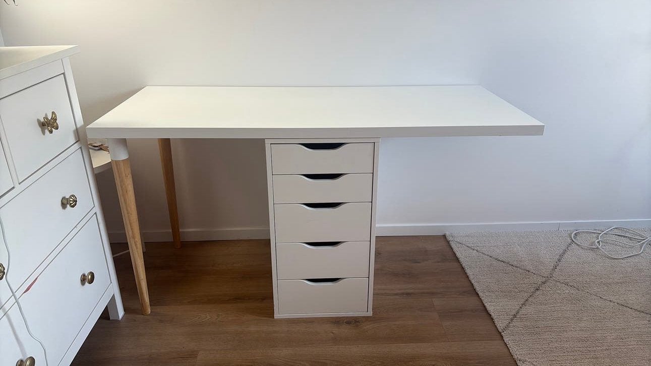 Wit bureau Ikea met ladekast, Ophalen, Scandinavisch, Hout, Zo goed als nieuw