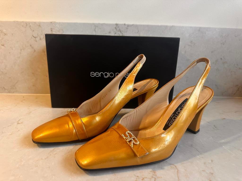 Sergio Rossi metallic slingback pumps – maat 38,5, Ophalen of Verzenden, Zo goed als nieuw, Overige kleuren, Pumps