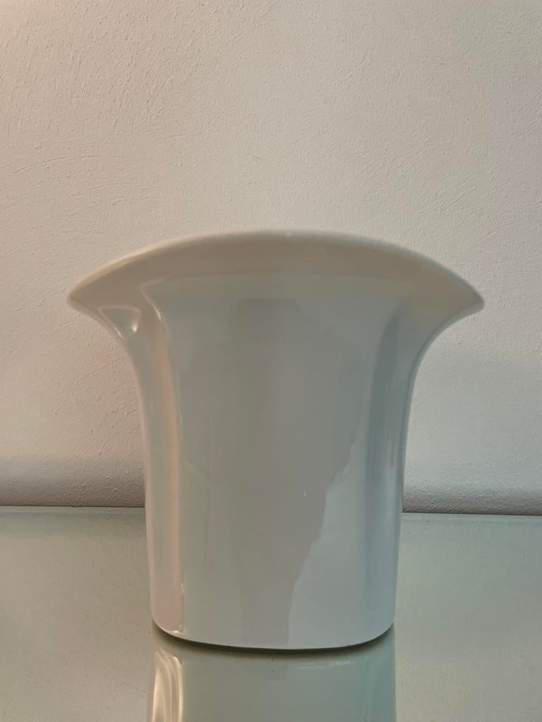 Elegante vintage Witte Vaas-porselein, Ophalen, Zo goed als nieuw, Wit