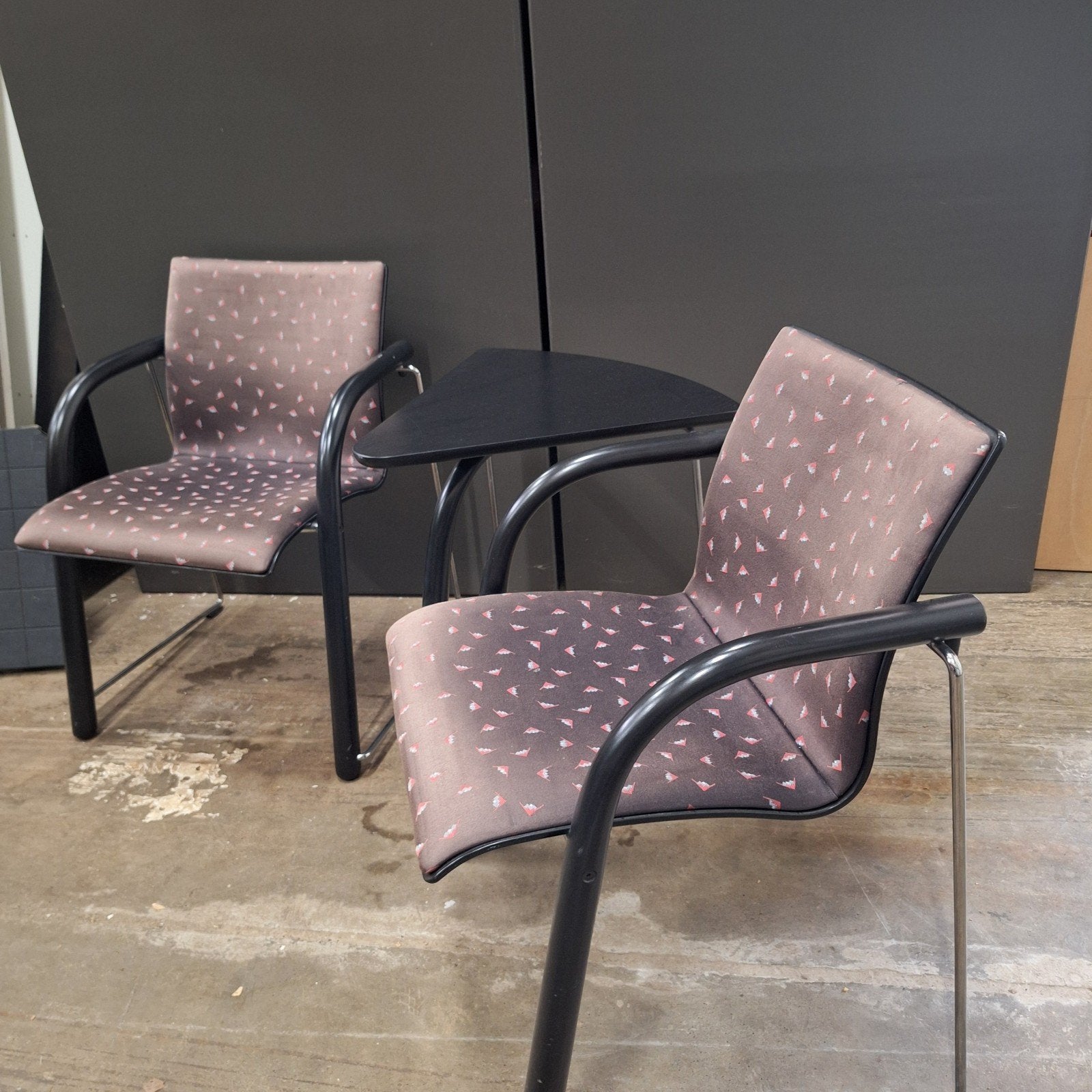 Set 2 stoelen en tafeltje thonet WD-028 nr 419, Ophalen of Verzenden