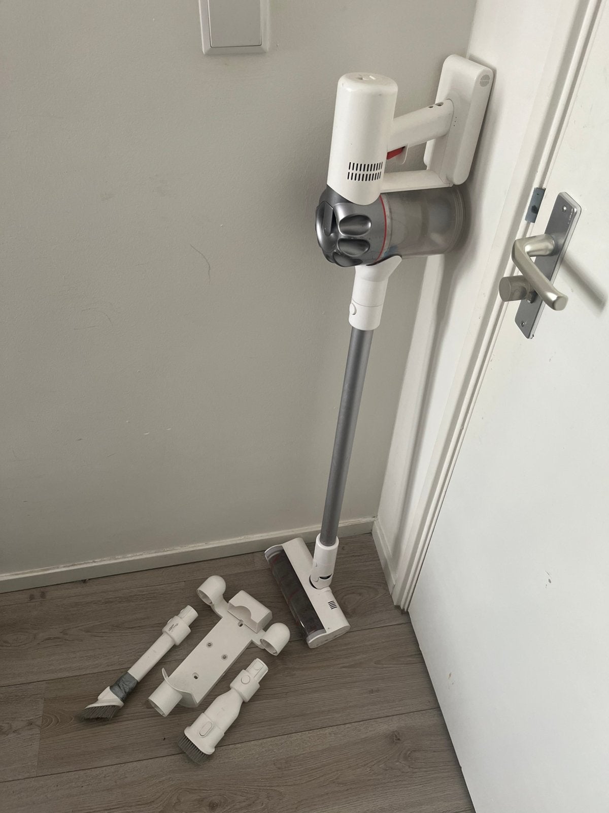 Draadloze stofzuiger Dreame, Ophalen, Inclusief accessoires, Gebruikt, Dreame