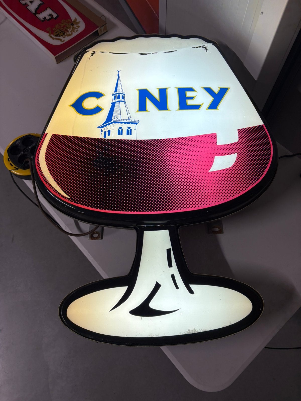 Ciney lichtreclame, Ophalen, Gebruikt, Lichtbak of (neon) lamp