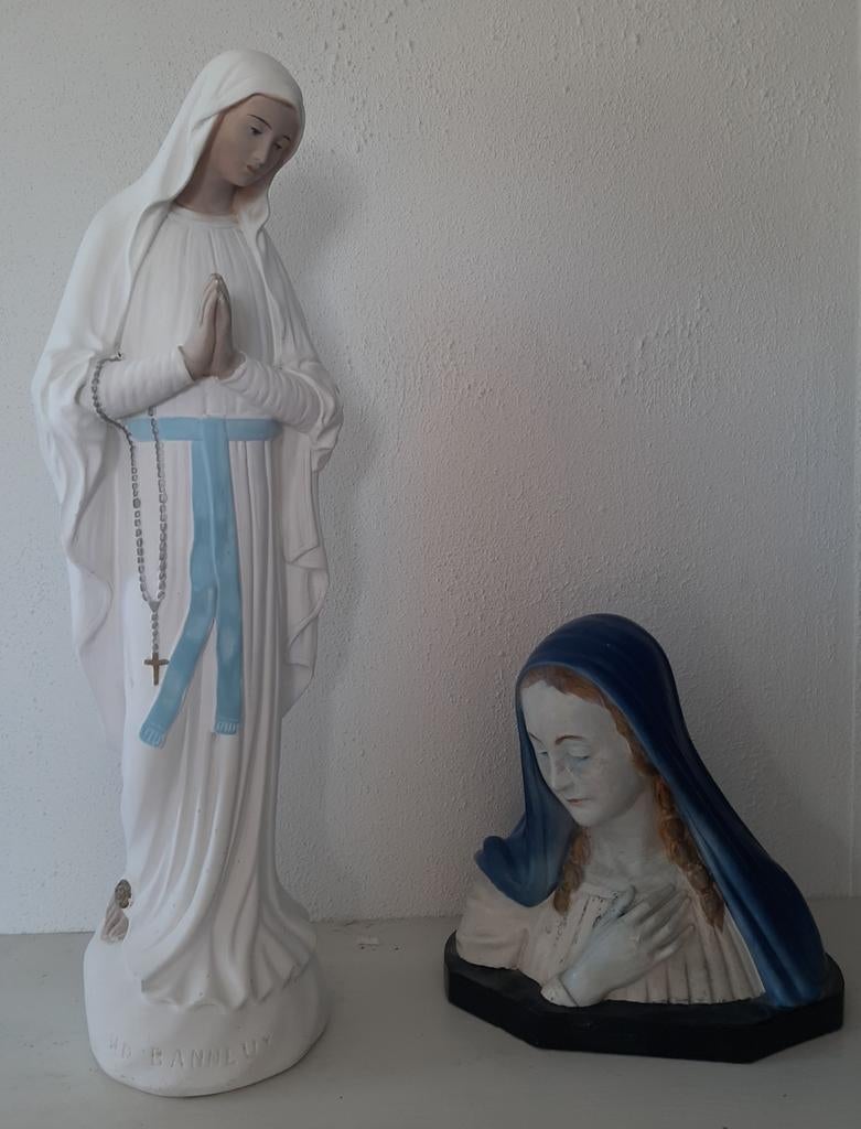 Twee Maria beelden - Lourdes en Banneux, Ophalen