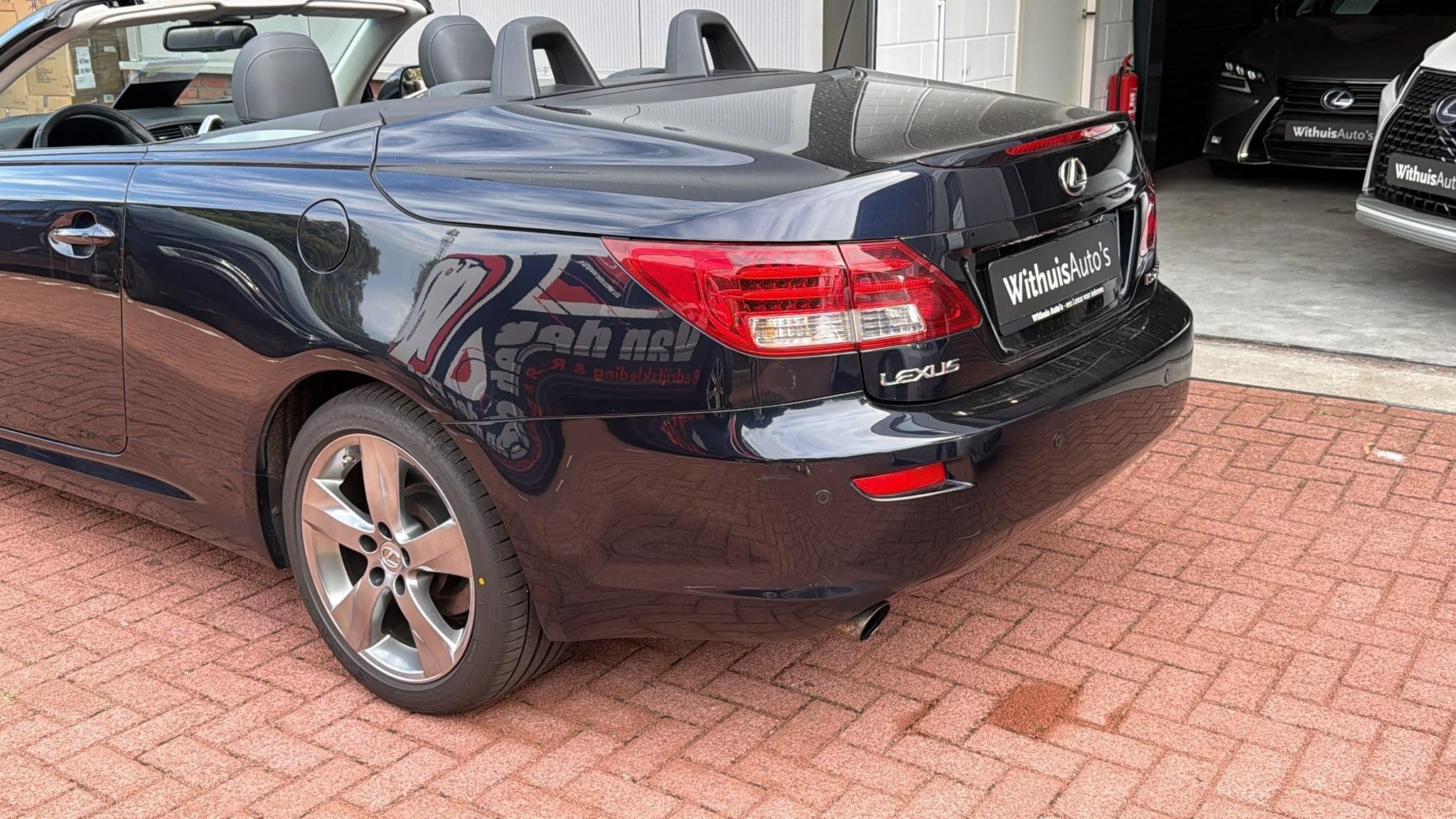 Lexus IS Cabriolet 250C Luxury V6 MarkLevinson 1e Eigenaar, Automaat, Gebruikt, Cabriolet, Bedrijf
