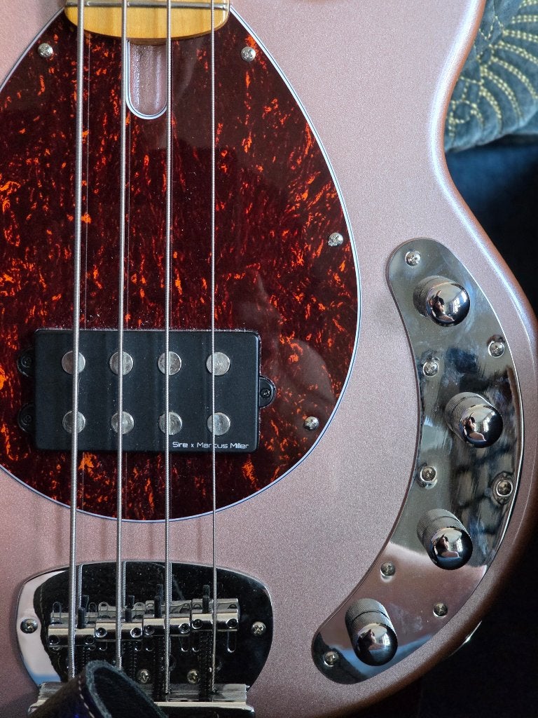 Sire Z3 electrische basgitaar, Ophalen, Zo goed als nieuw, Elektrisch