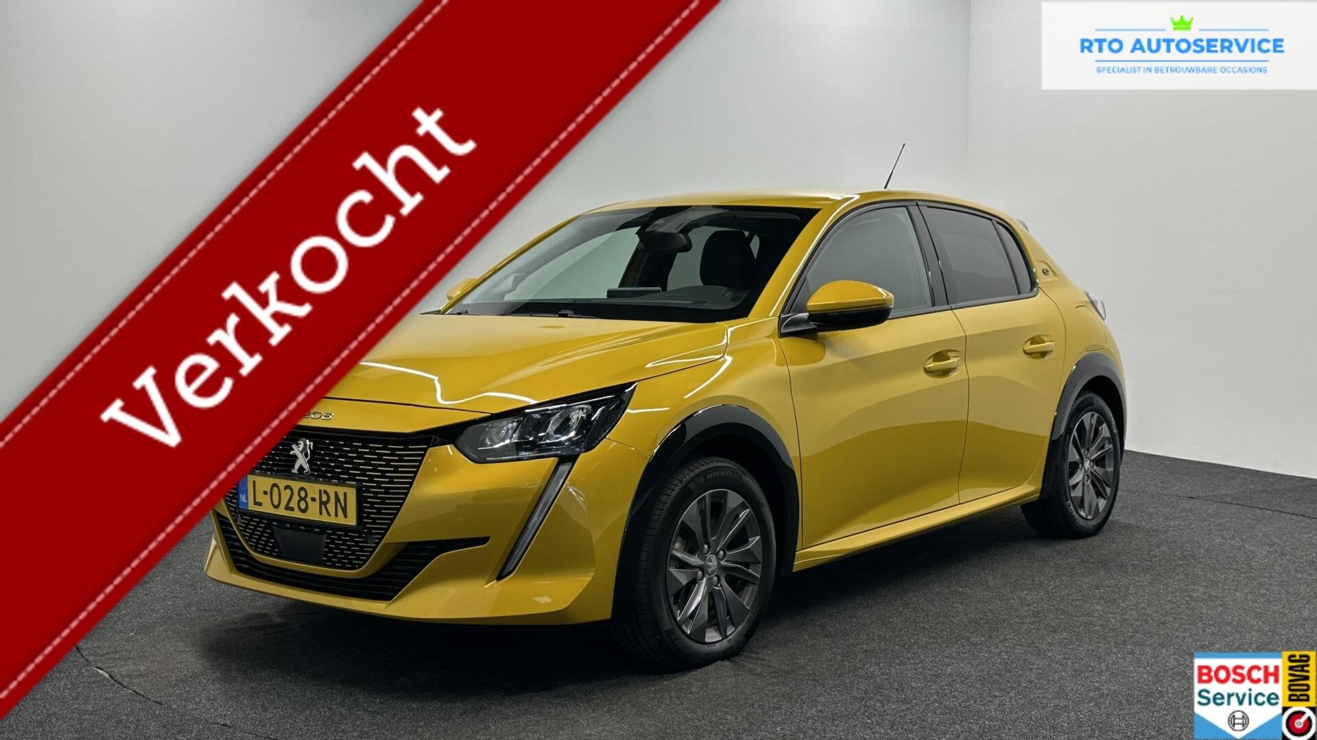 Peugeot e-208 EV Allure 50 kWh 3 Fase SOH89% CAMERA CARPLAY, Auto's, 136 pk, Gebruikt, Parkeersensor, Met garantie (alle)