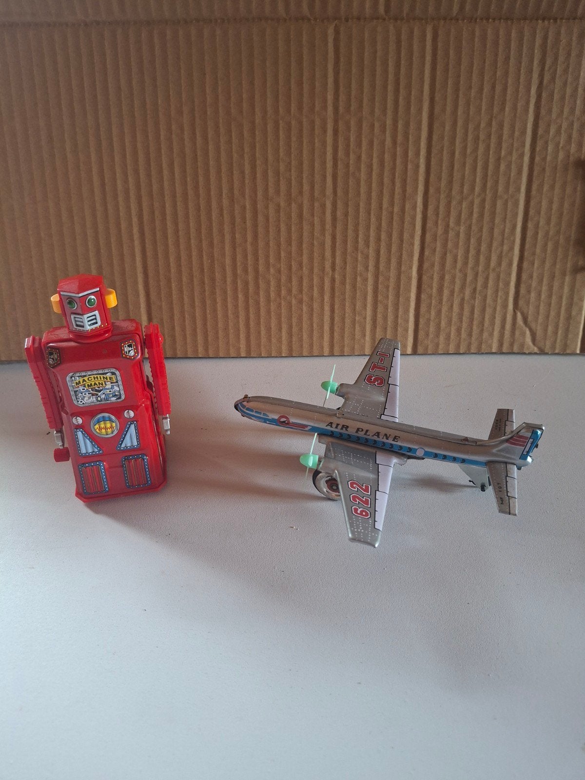 set vintage blikken speelgoed Robot&Frictievliegtuig, Ophalen of Verzenden, Gebruikt