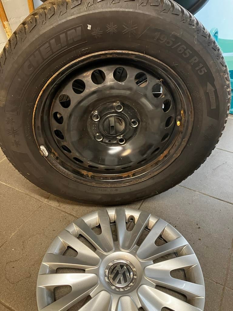 4 stalen velgen met Michelin Alpin 5 winterbanden VW Golf, Auto-onderdelen, Banden en Velgen, Ophalen, Gebruikt, 15 inch, Banden en Velgen