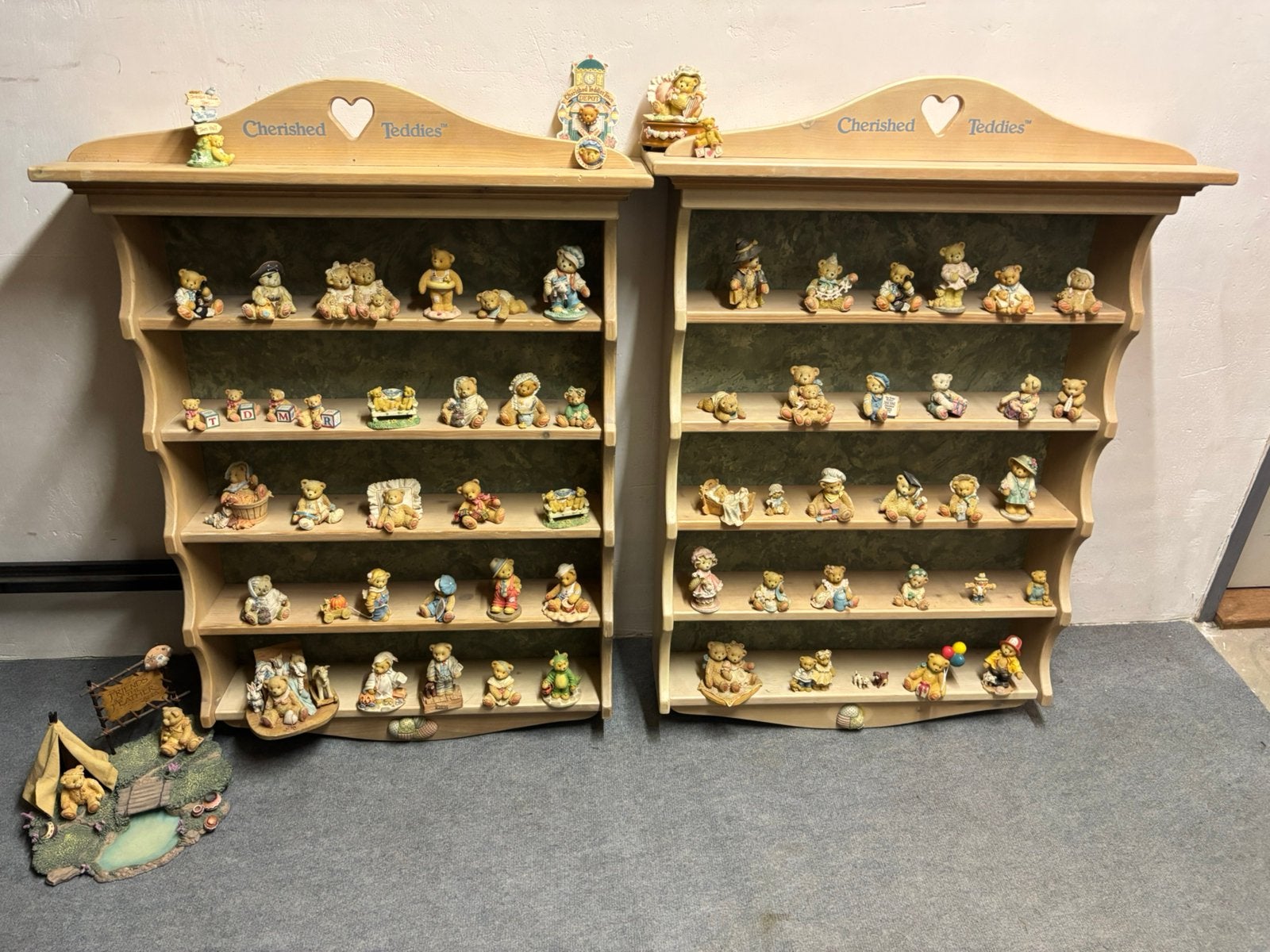 > 50 Cherished Teddies met 2x originele kasten,, Verzamelen, Ophalen, Zo goed als nieuw, Overige typen, Cherished Teddies