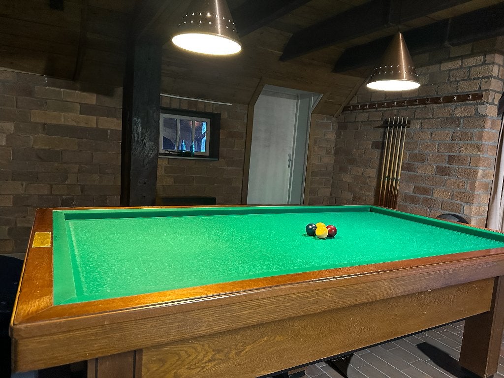 Complete biljarttafel verwarming + lampen & accessoires, Ophalen, Gebruikt, Biljarttafel