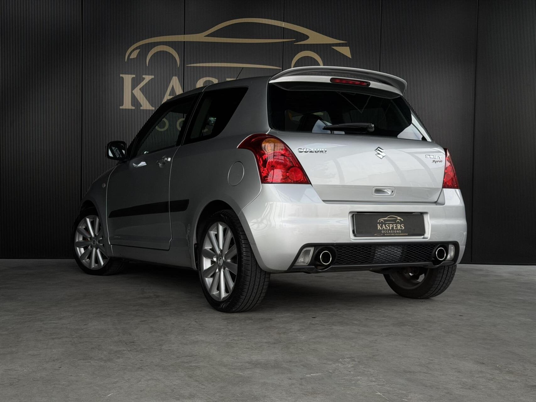 SUZUKI SWIFT 1.6 SPORT 125ch - JANTES 17" - SIÈGES SPORT - CLIMATISATION AUTOMATIQUE - DÉMARRAGE SANS CLÉ - AILERON