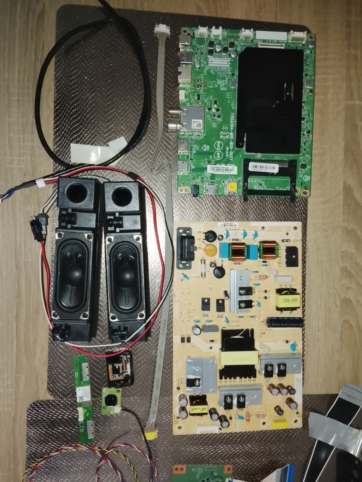 Onderdelenset Philips 58PUS7555/12 (7500 / 7555 serie), Ophalen of Verzenden, 100 cm of meer, 50 Hz, Philips