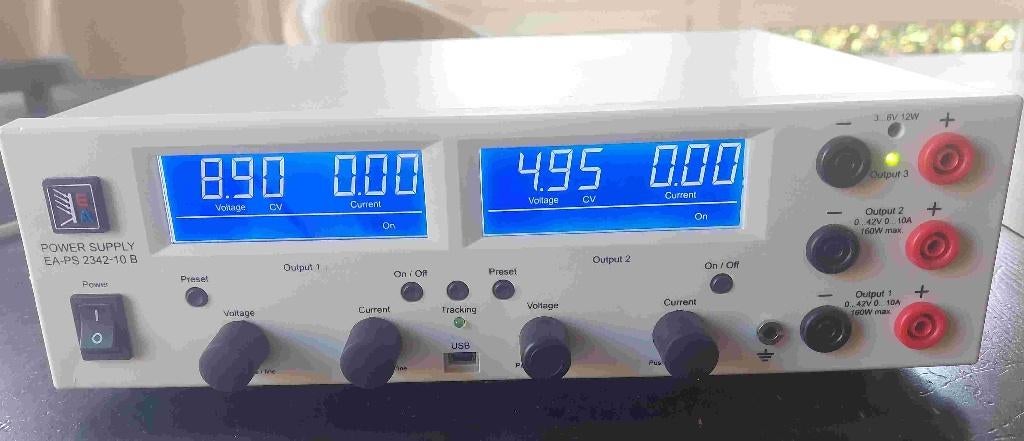 triple powersupply  2X  0..42V  2 X..10A  EA-2000B, Doe-het-zelf en Verbouw, Meetapparatuur, Ophalen of Verzenden, Zo goed als nieuw