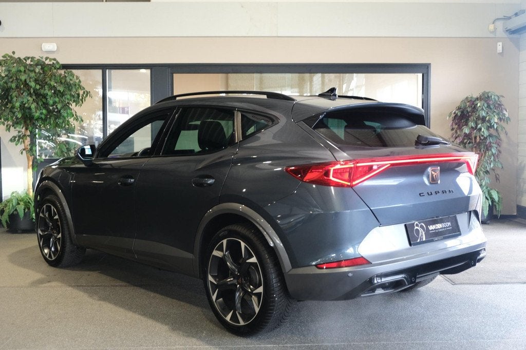CUPRA Formentor 1.4 e-Hybrid 204PK Led Cam Navi ACC Stoelver, Gebruikt, 4 cilinders, Formentor, Leder en Stof