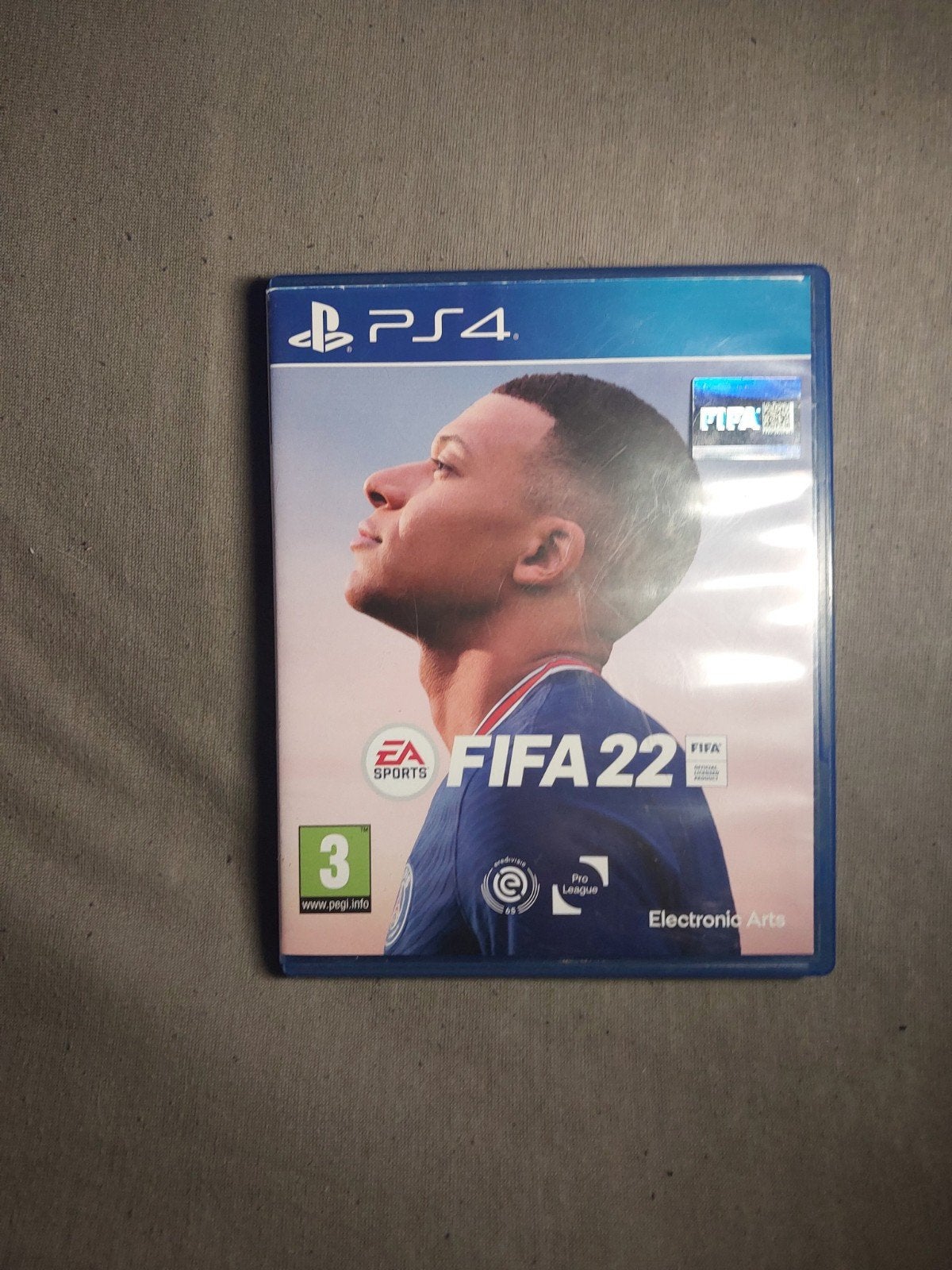 FIFA 22, Ophalen of Verzenden, Zo goed als nieuw, Eén computer, Sport