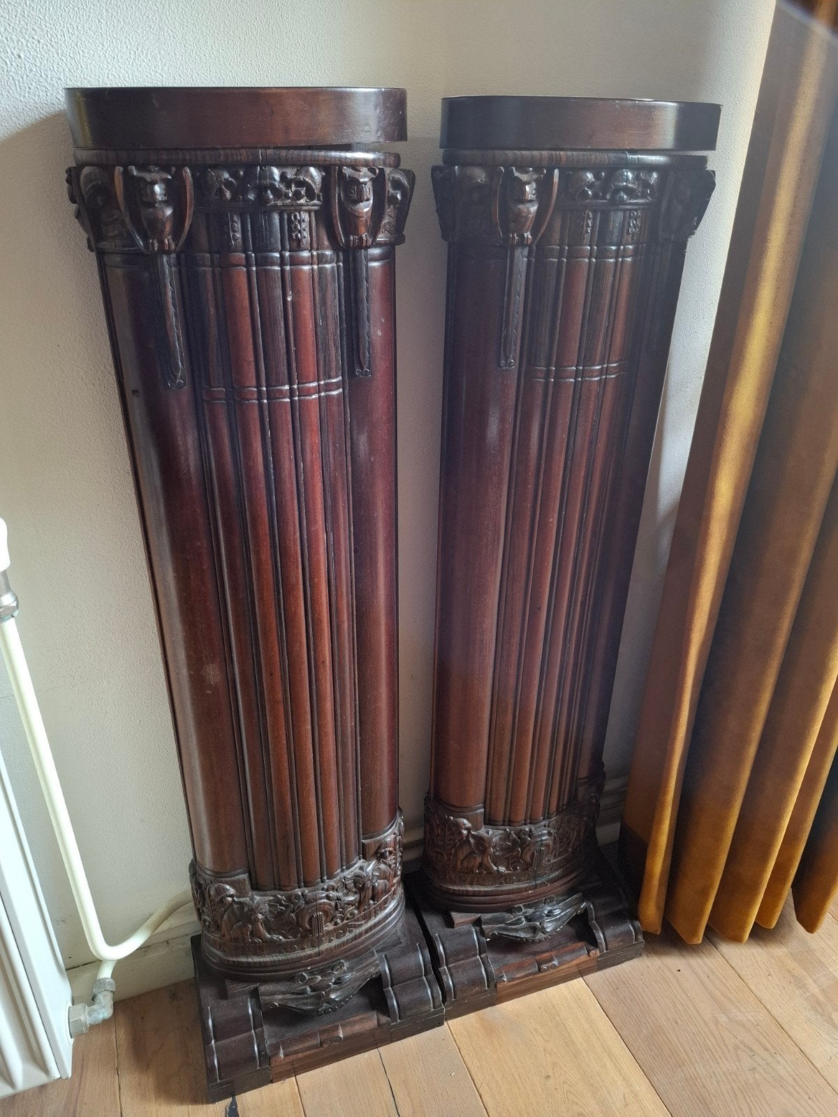Antieke Decoratieve Houten Zuilen - Brocante Stijl, Huis en Inrichting, Ophalen, Gebruikt