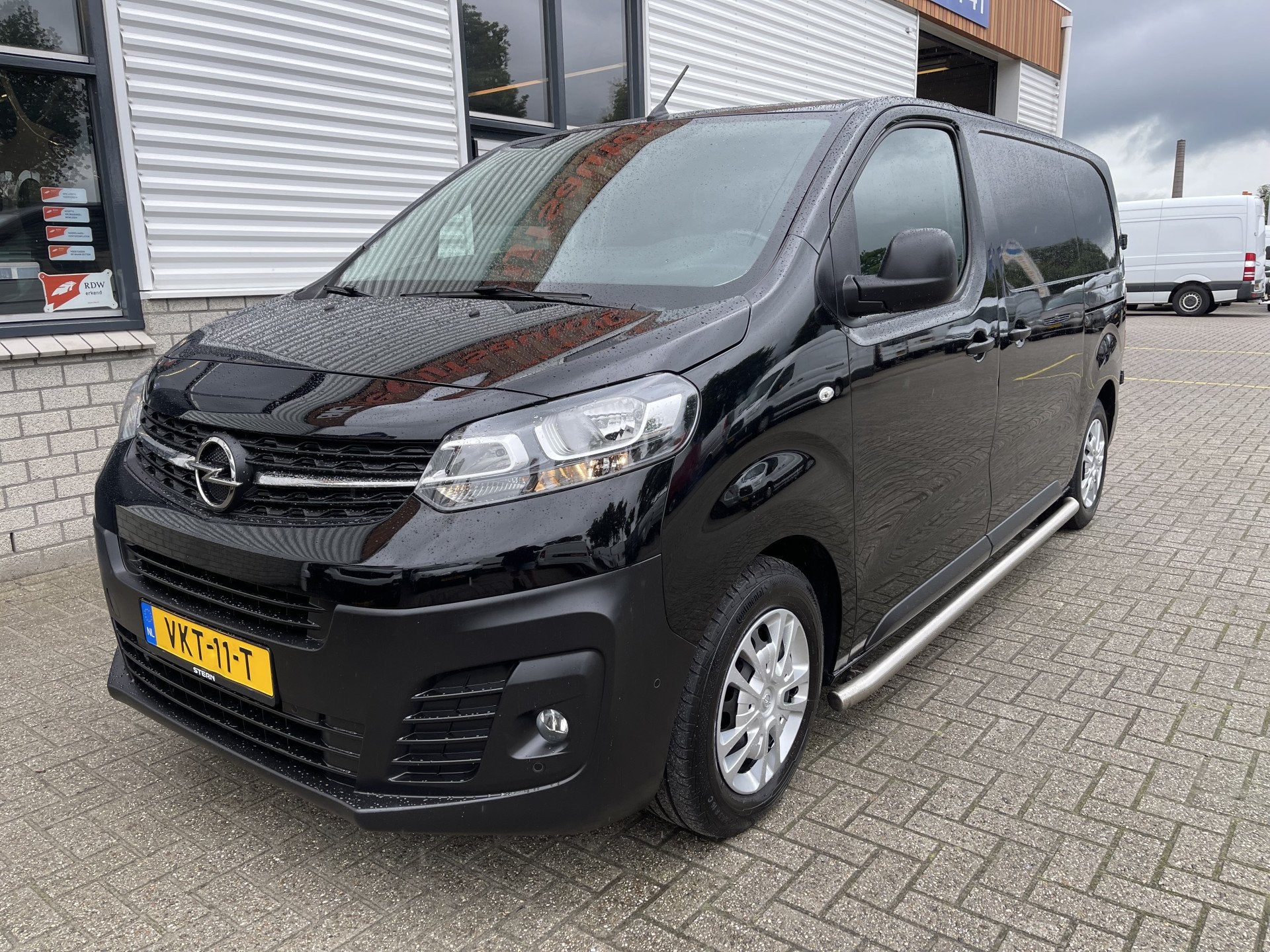 Opel Vivaro 1.5 CDTI L2H1 Edition / vaste prijs rijklaar €, Auto's, Bestelauto's, 1556 kg, 4 cilinders, Met garantie (alle), Leder en Stof