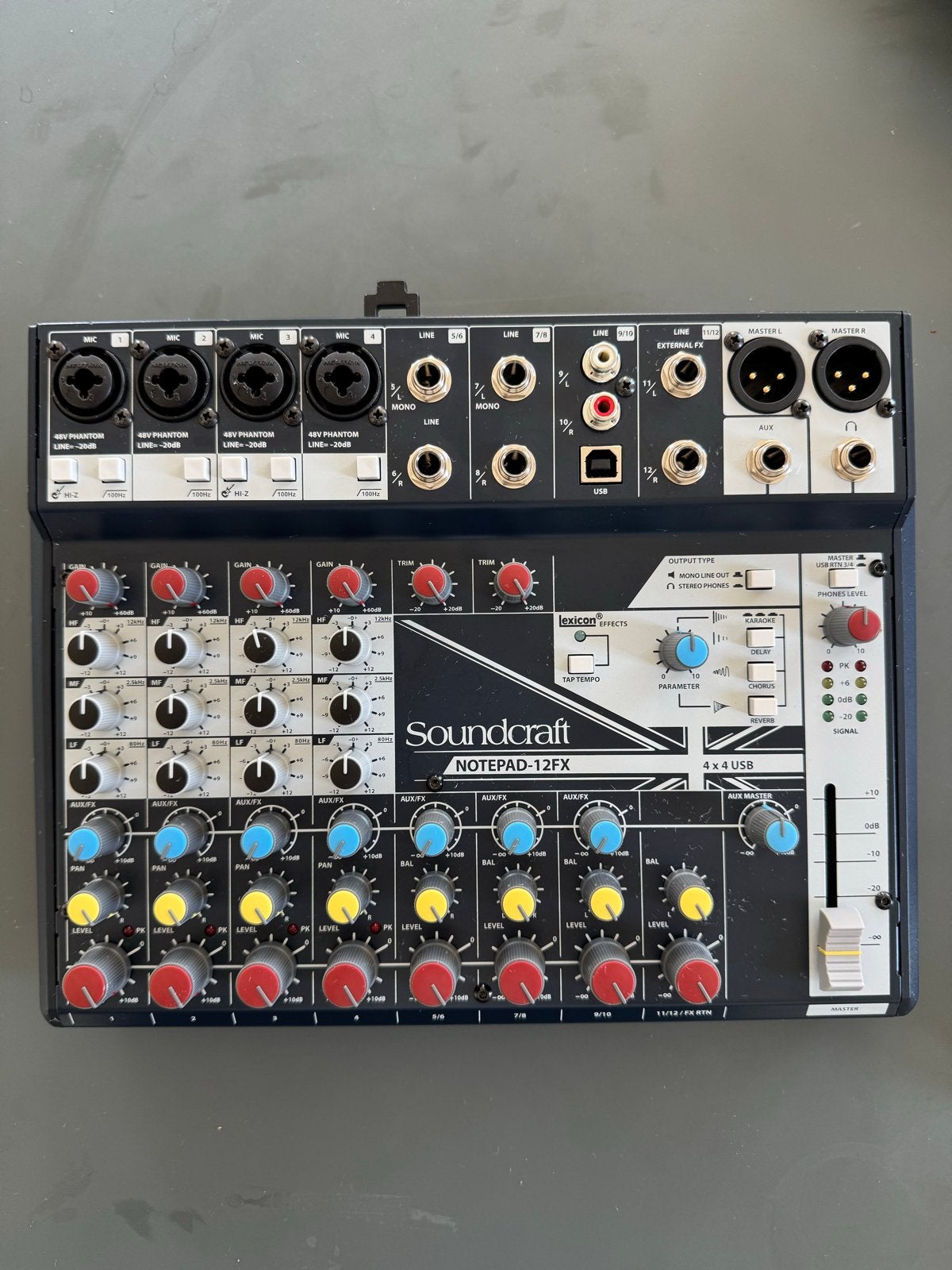 Soundcraft Notepad-12FX Mixer - Zo goed als nieuw, Ophalen of Verzenden, Zo goed als nieuw, 10 tot 20 kanalen, Microfooningang