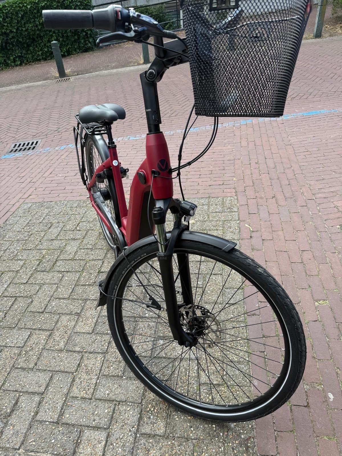Velo ville E-bike met Bosch motor en mand nieuw, Fietsen en Brommers, Elektrische fietsen, Zo goed als nieuw, 51 tot 55 cm, 50 km per accu of meer