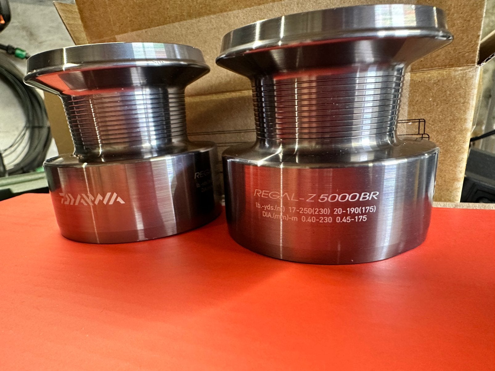 2x spoel Daiwa Regal-Z 5000BR, Ophalen of Verzenden, Zo goed als nieuw, Molen