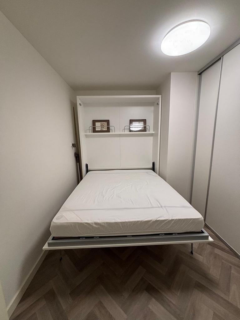 Top murphy bed !, Huis en Inrichting, Slaapkamer | Bedden, Ophalen, Wit, Tweepersoons, Zo goed als nieuw