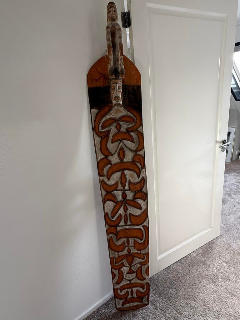 Authentiek Asmat schild uit Papua - 170cm, Ophalen