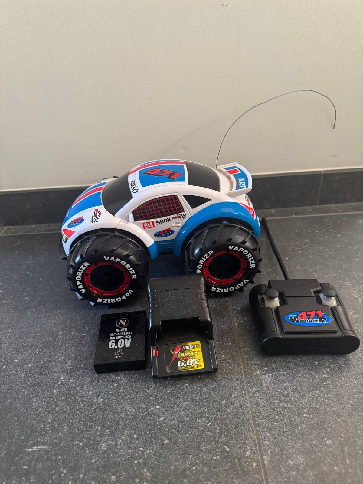 Nikko Vaporizr RC auto 40.685 MHz met lader en accu, Elektro, Gebruikt, Auto offroad, Ophalen of Verzenden