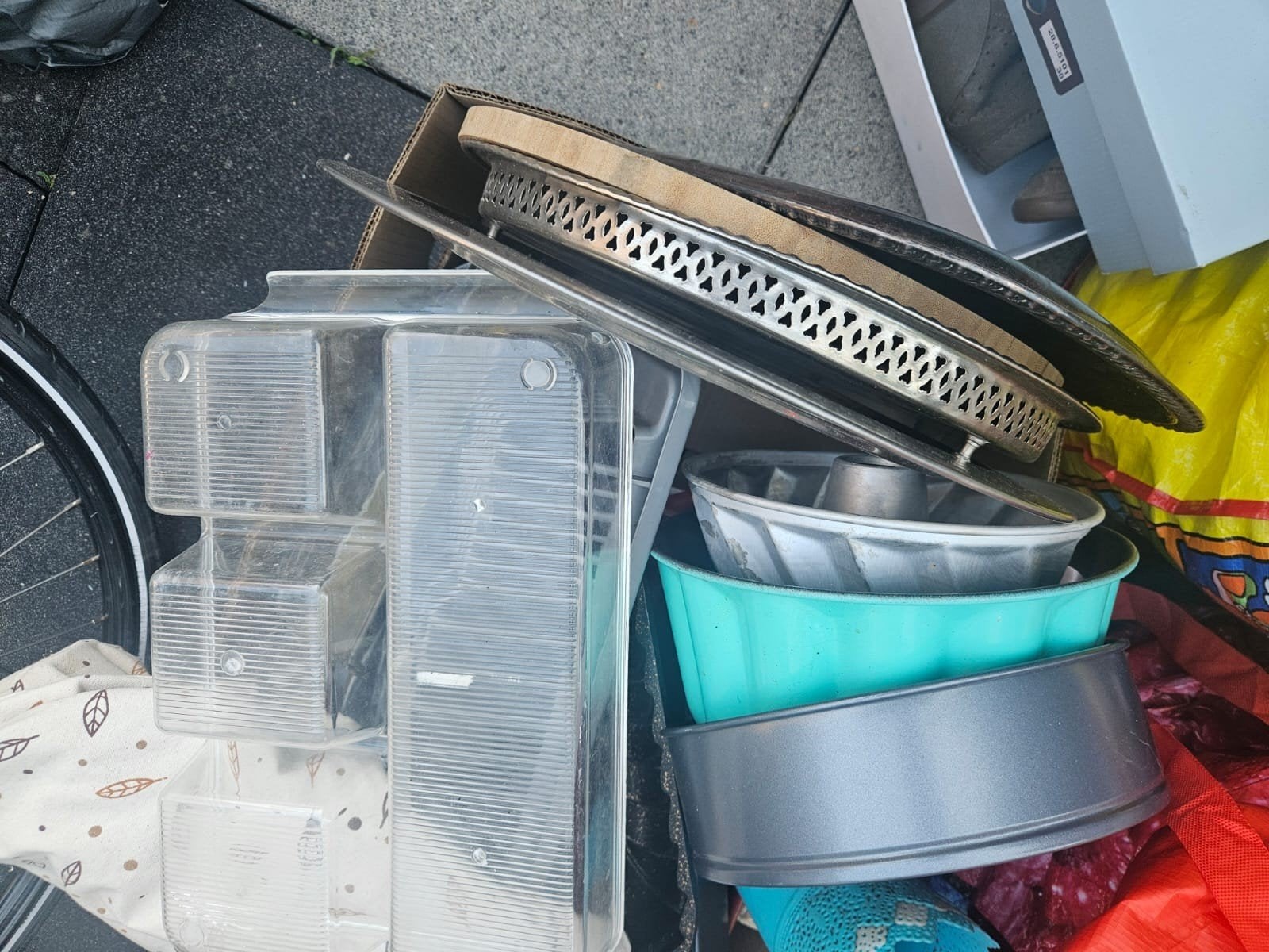 Diverse Keukengerei en Opslagartikelen, Huis en Inrichting, Ophalen of Verzenden, Metaal, Meerkleurig, Overige merken