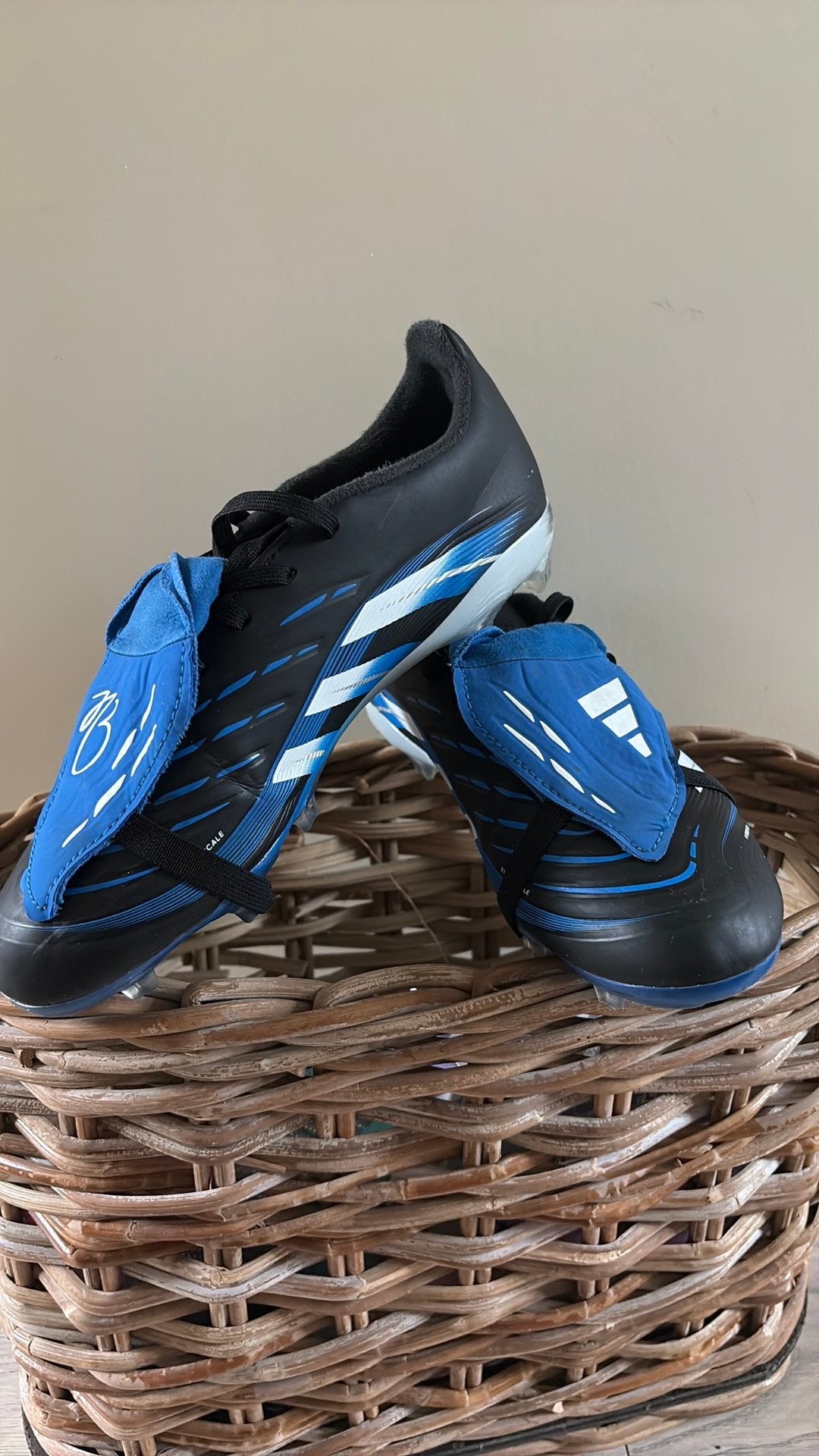 Adidas Predator Hybridfeel voetbalschoenen maat 38,5, Blauw, Sportschoenen, Ophalen of Verzenden, Gedragen